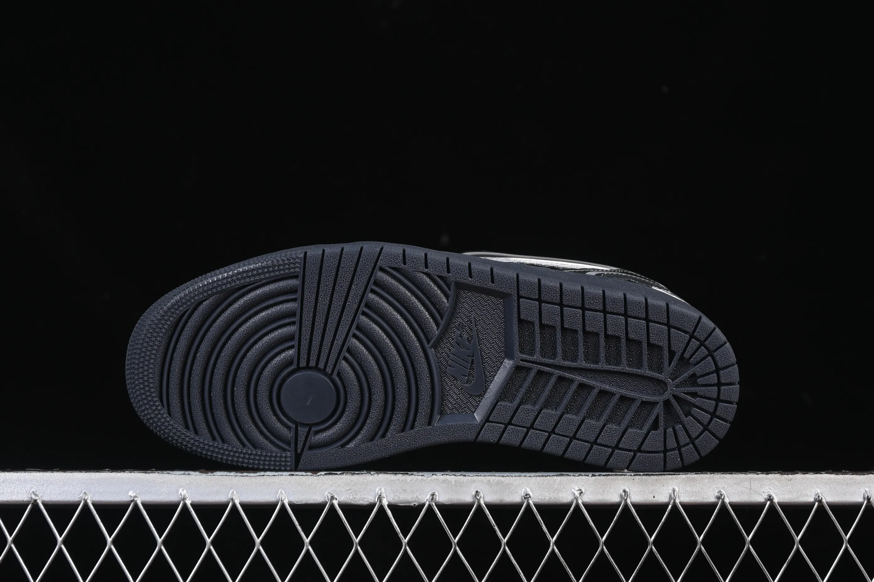All categories Air Jordan Jordan series basketball shoes Air Jordan 1 Low Air Jordan 1 Low "MM V3" AJ1 Joe 1 space gray low-top cultural and casual sneakers HQ2186-001